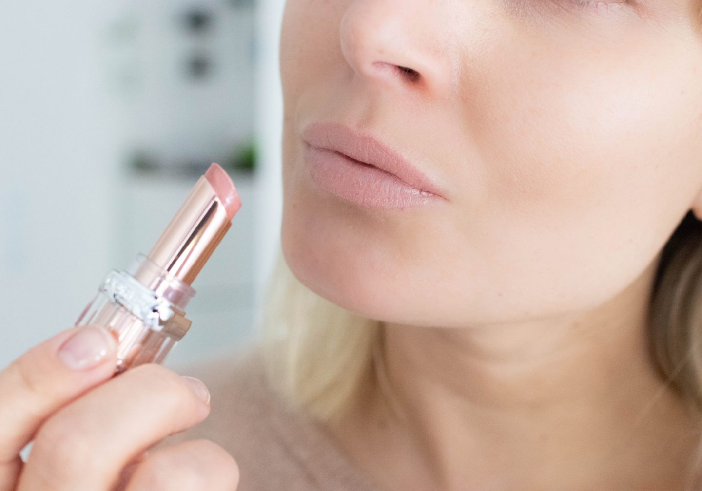 L'OREAL Color Riche Plump & Shine Lippenstift Swatches
